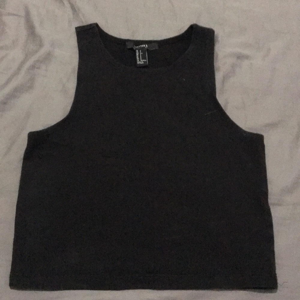 Black cropped tank top
